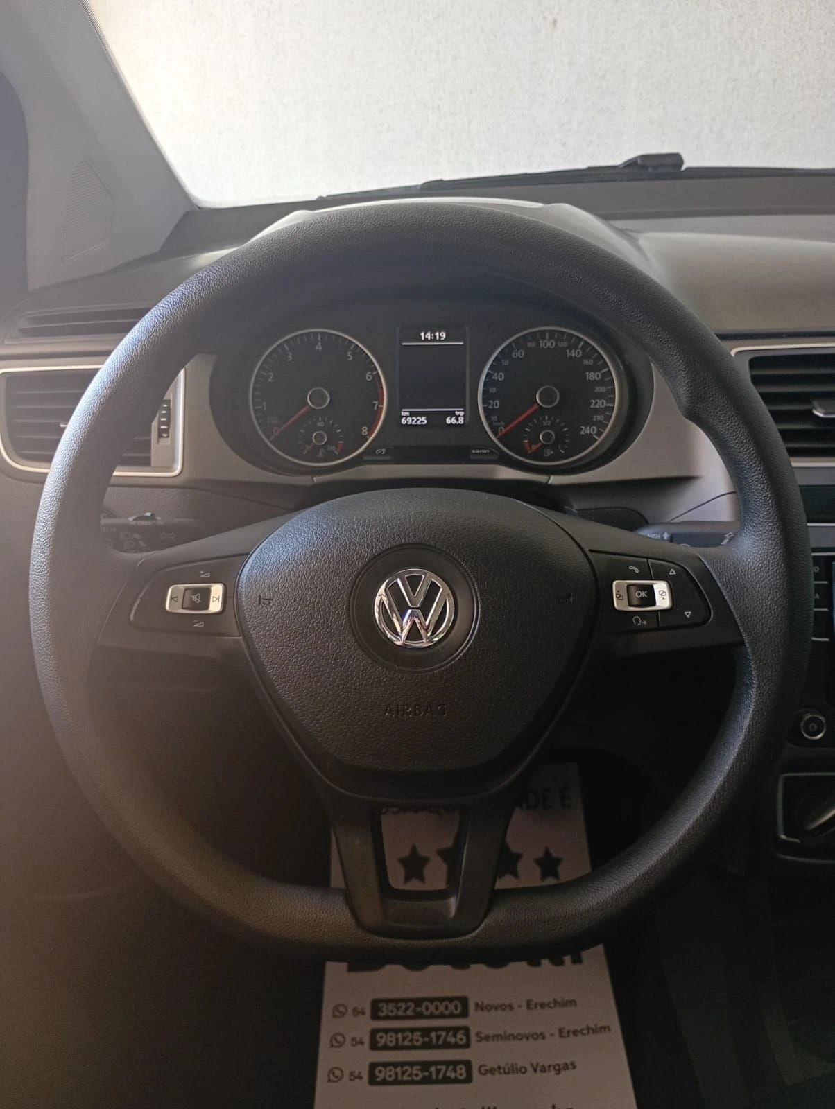 VOLKSWAGEN FOX