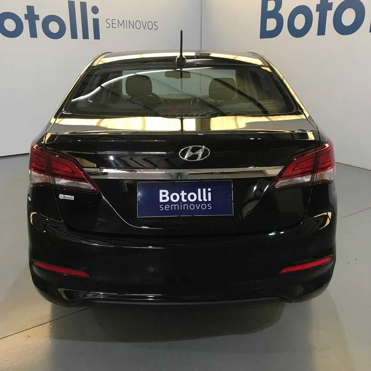 HYUNDAI HB20S