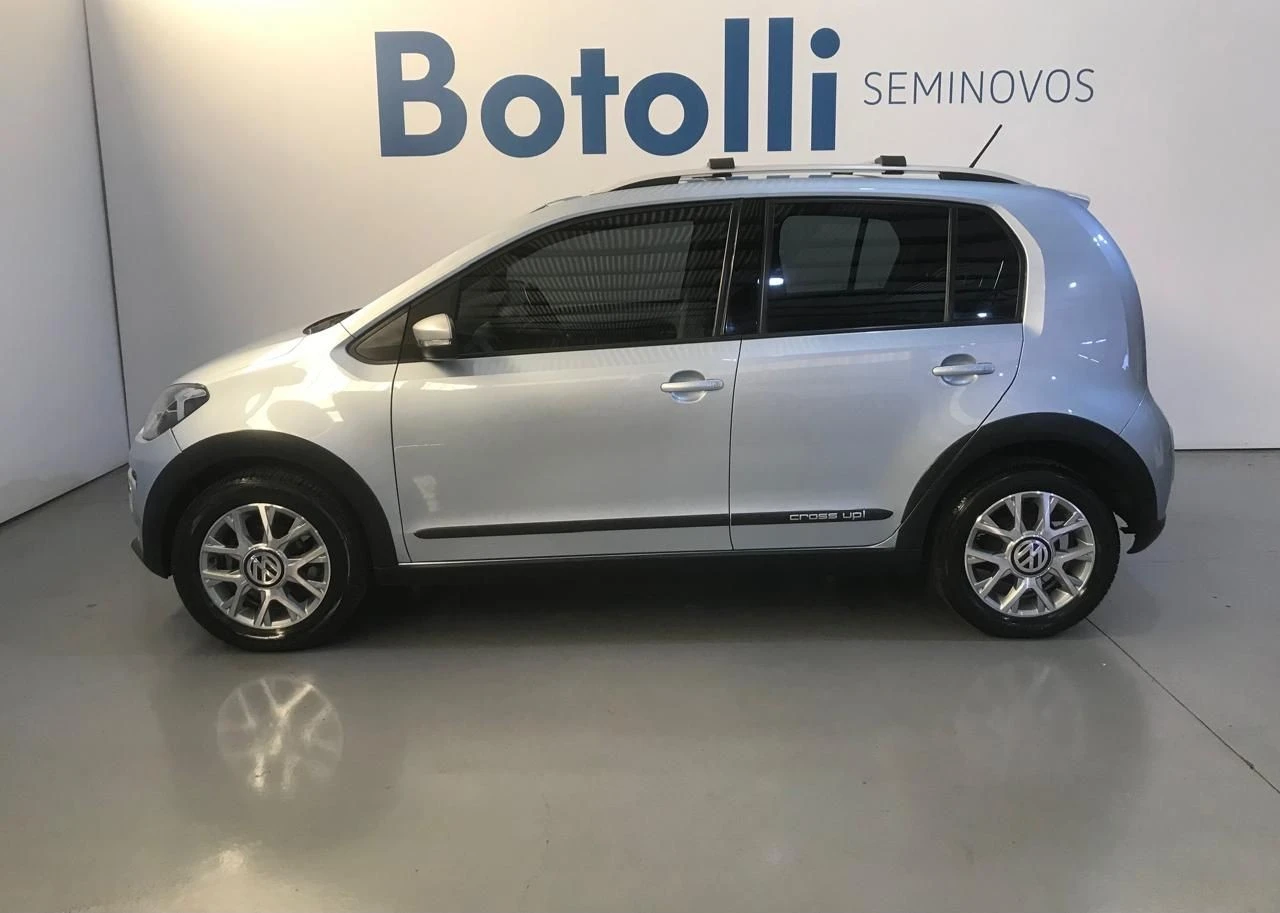 VOLKSWAGEN CROSS UP