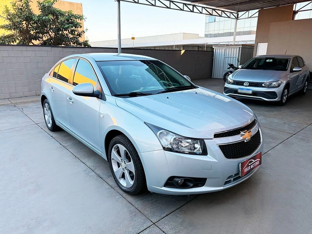 CHEVROLET CRUZE