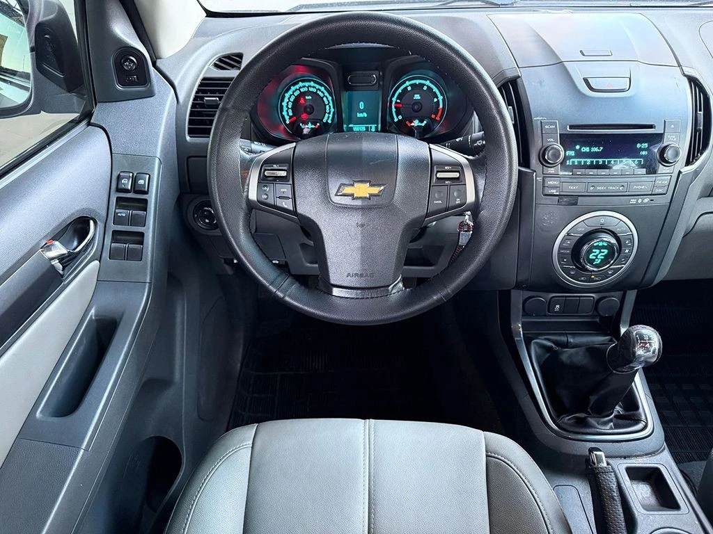 CHEVROLET S10