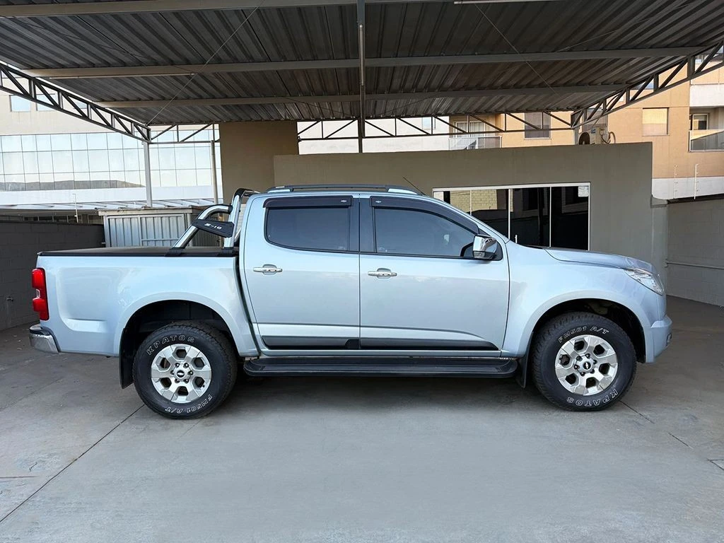 CHEVROLET S10