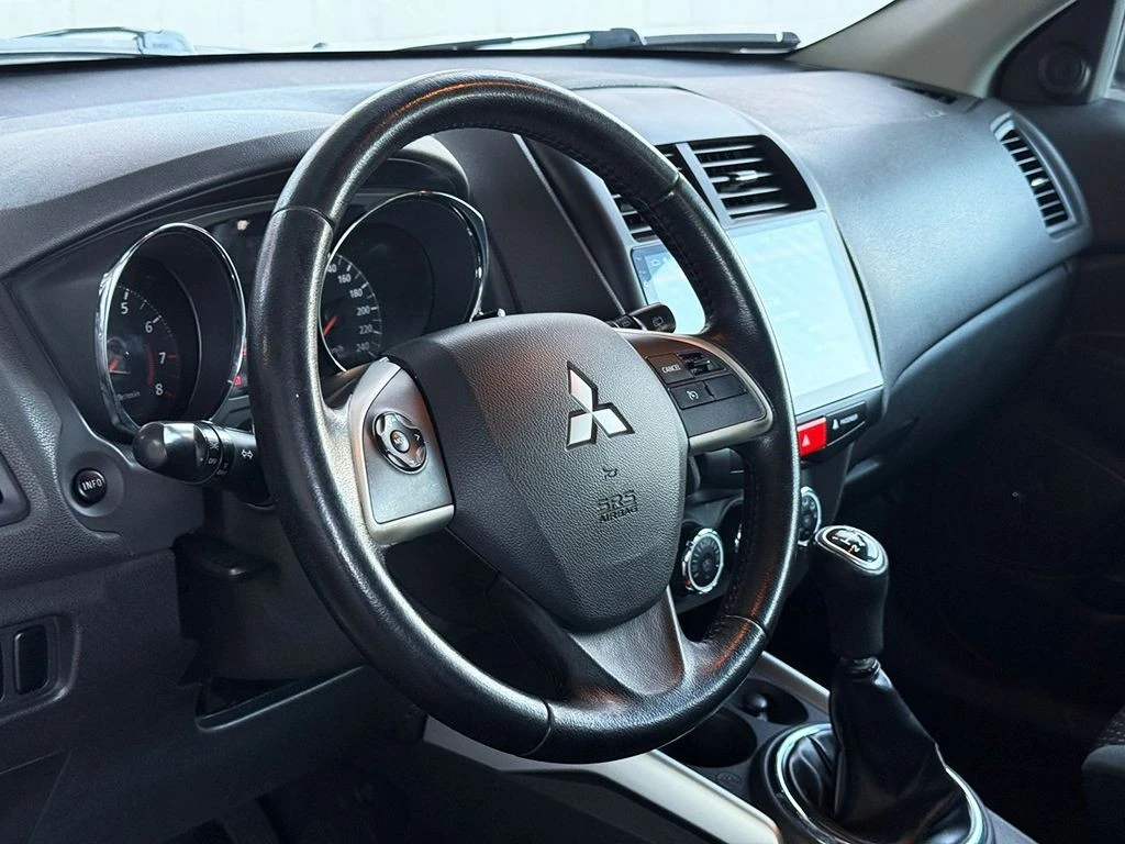 MITSUBISHI ASX