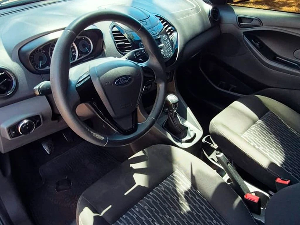 FORD KA