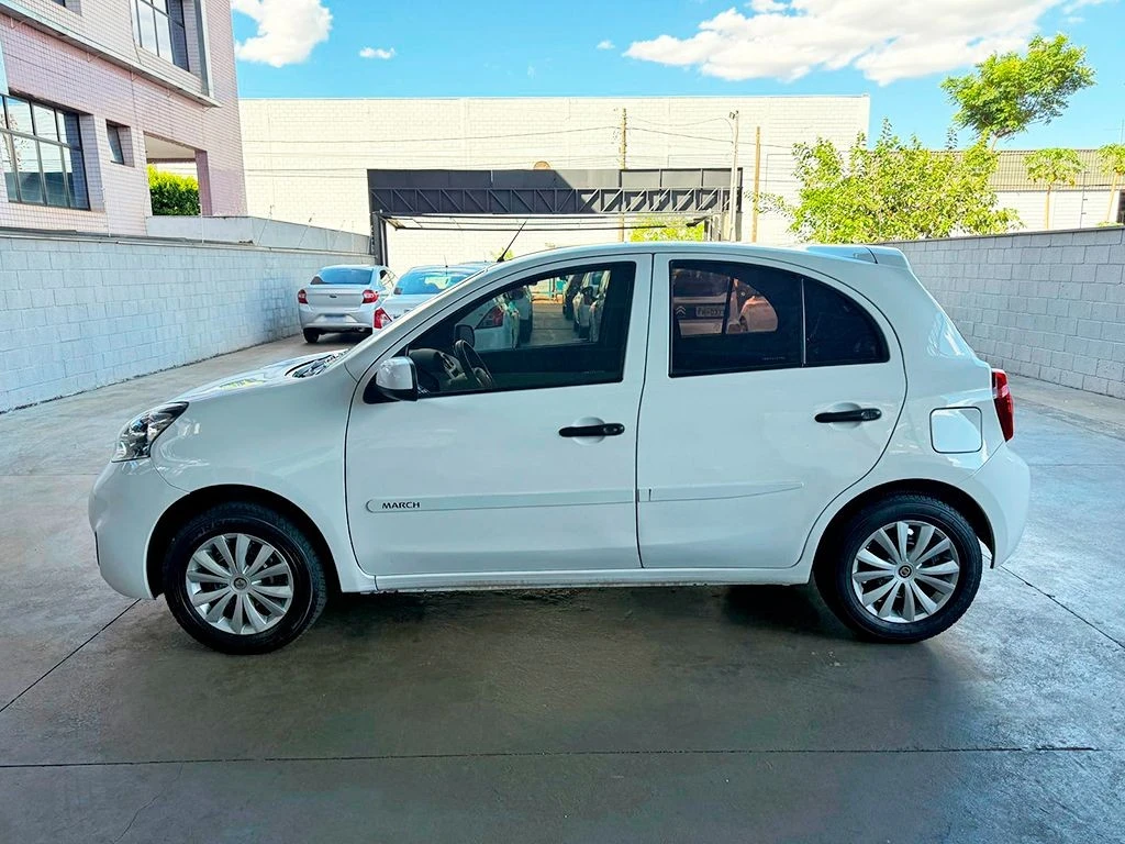 NISSAN MARCH