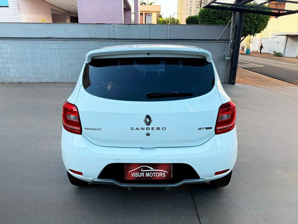 RENAULT SANDERO