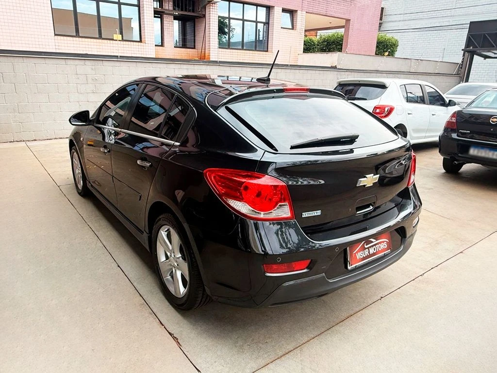 CHEVROLET CRUZE