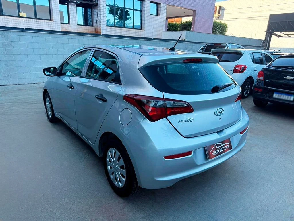 HYUNDAI HB20