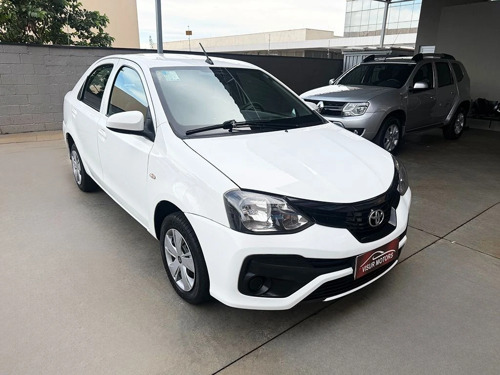 TOYOTA ETIOS
