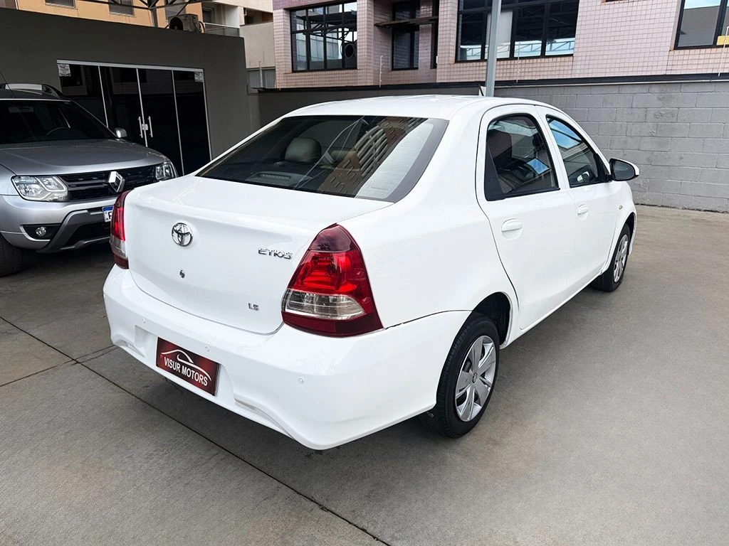 TOYOTA ETIOS