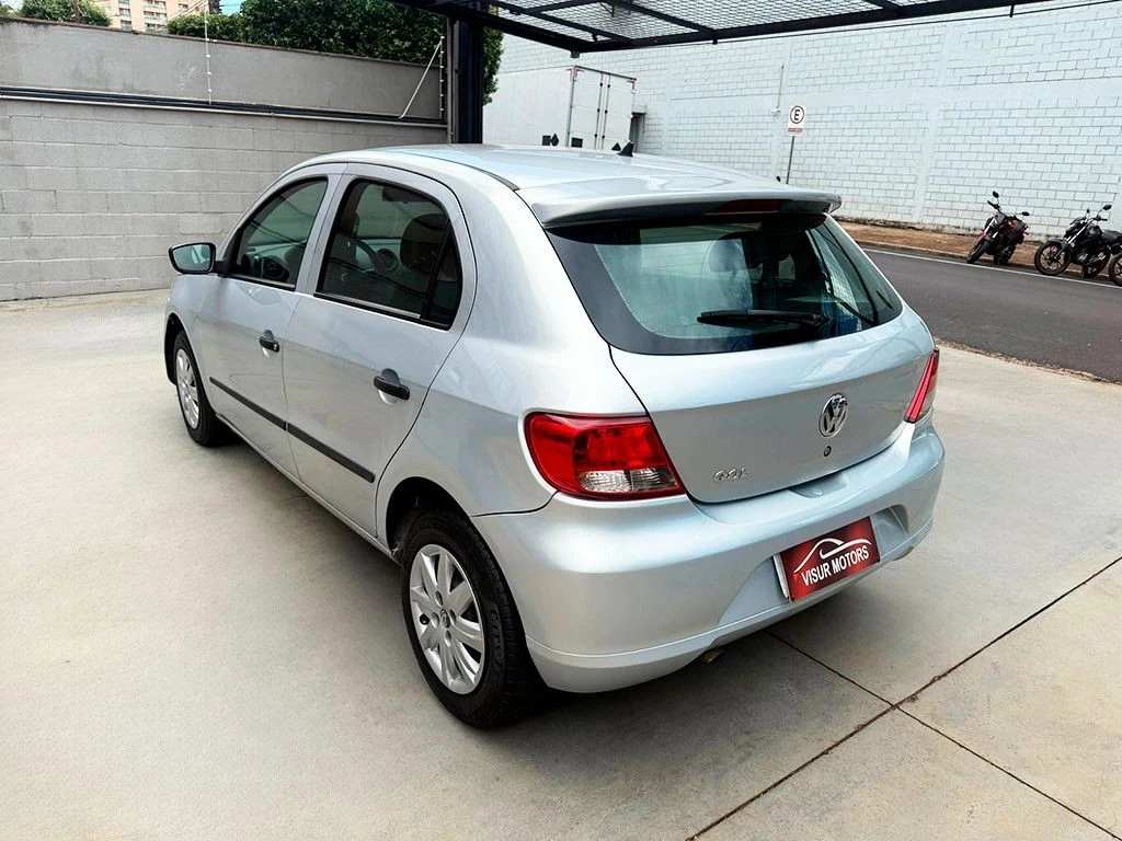 VOLKSWAGEN GOL