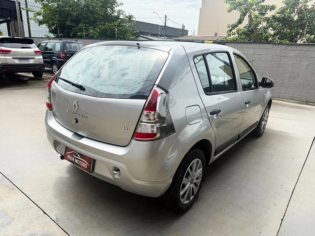 RENAULT SANDERO