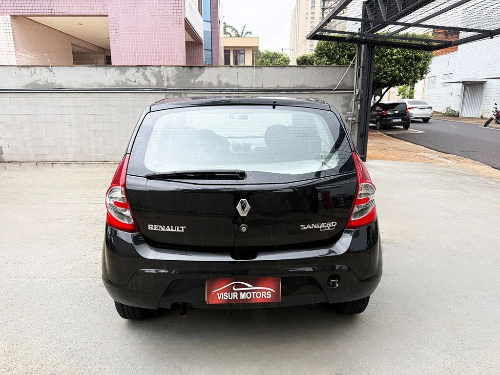 RENAULT SANDERO