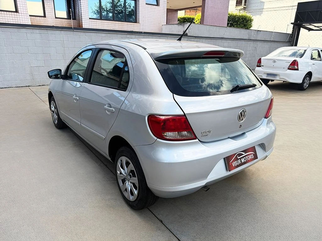 VOLKSWAGEN GOL