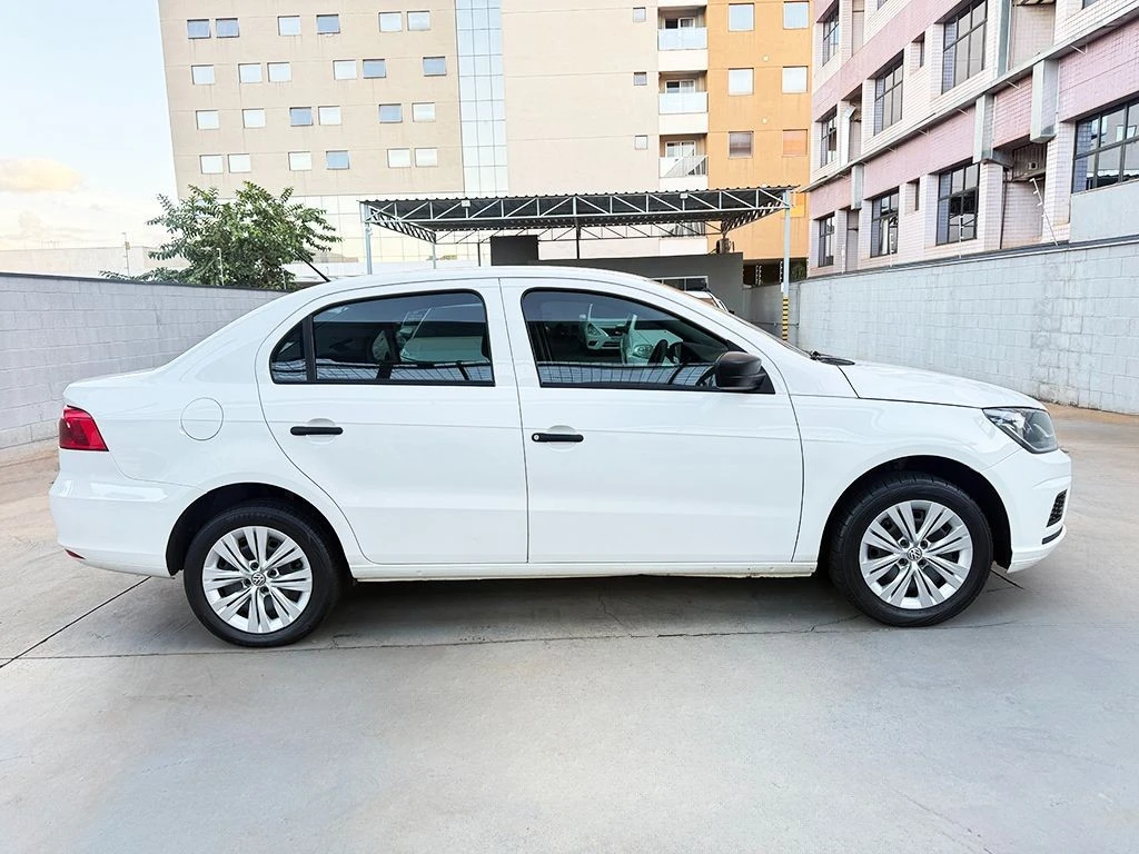 VOLKSWAGEN VOYAGE