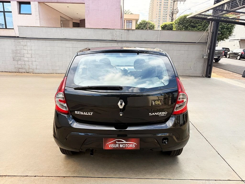 RENAULT SANDERO