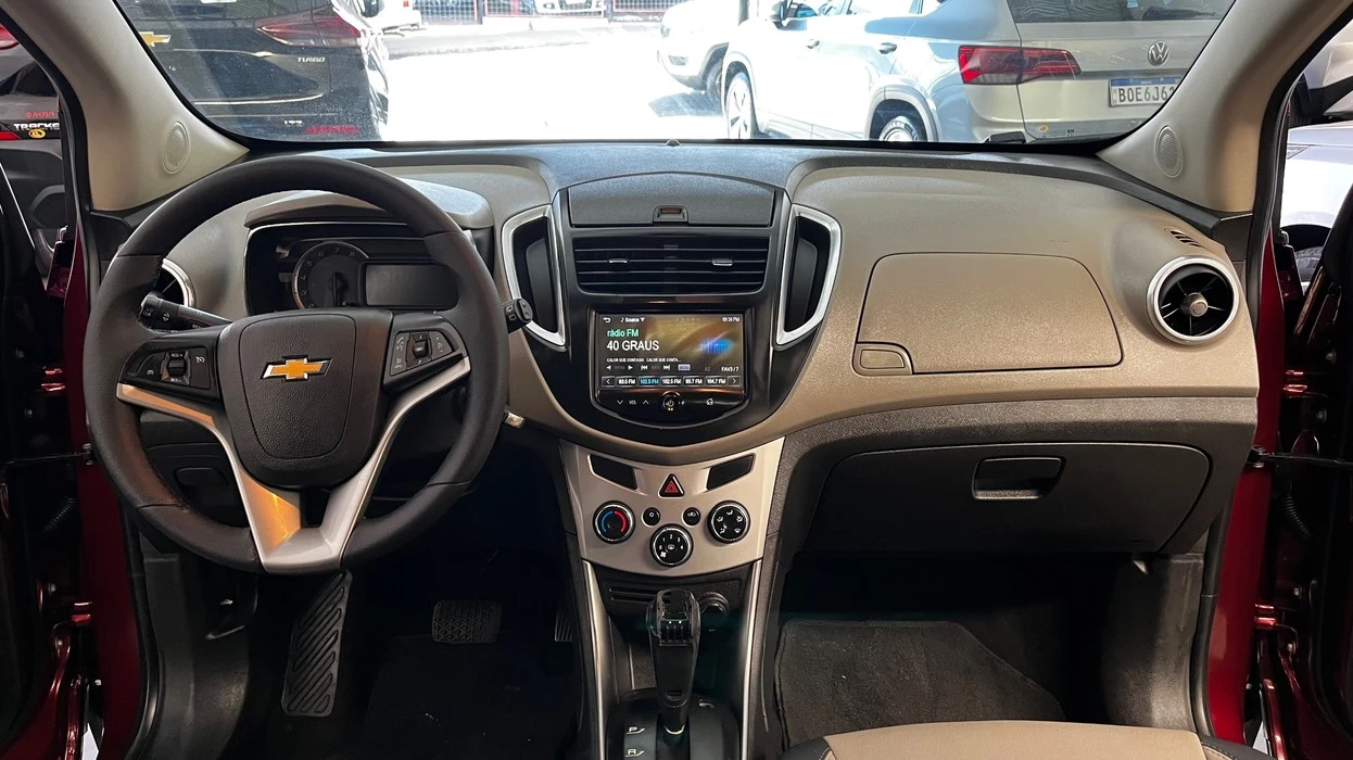 CHEVROLET TRACKER