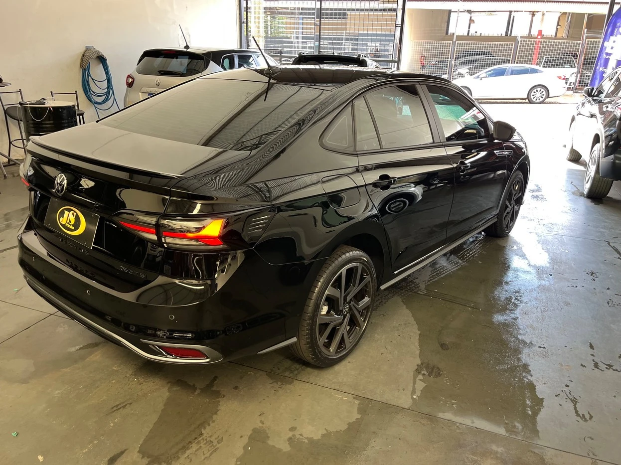 VOLKSWAGEN VIRTUS
