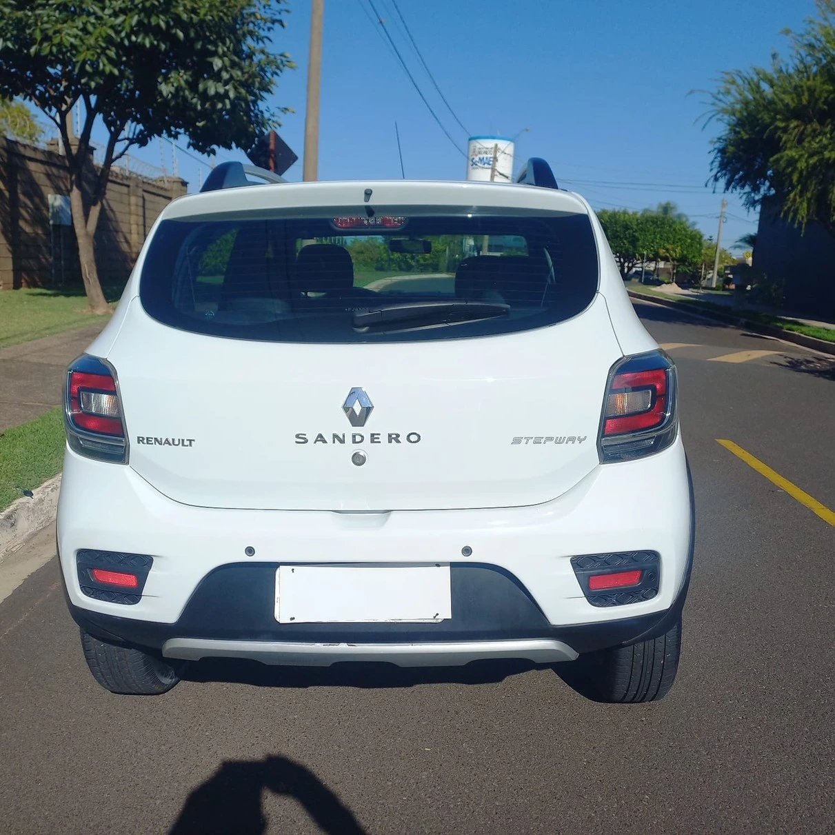 RENAULT SANDERO