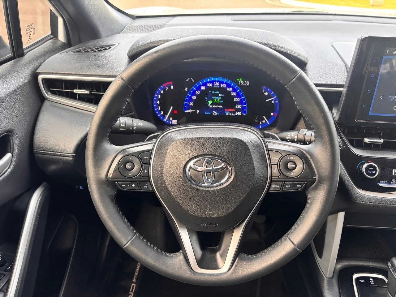 TOYOTA COROLLA CROSS
