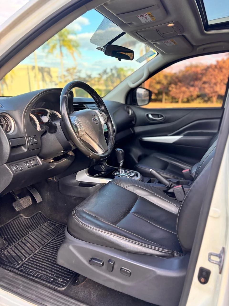 NISSAN FRONTIER
