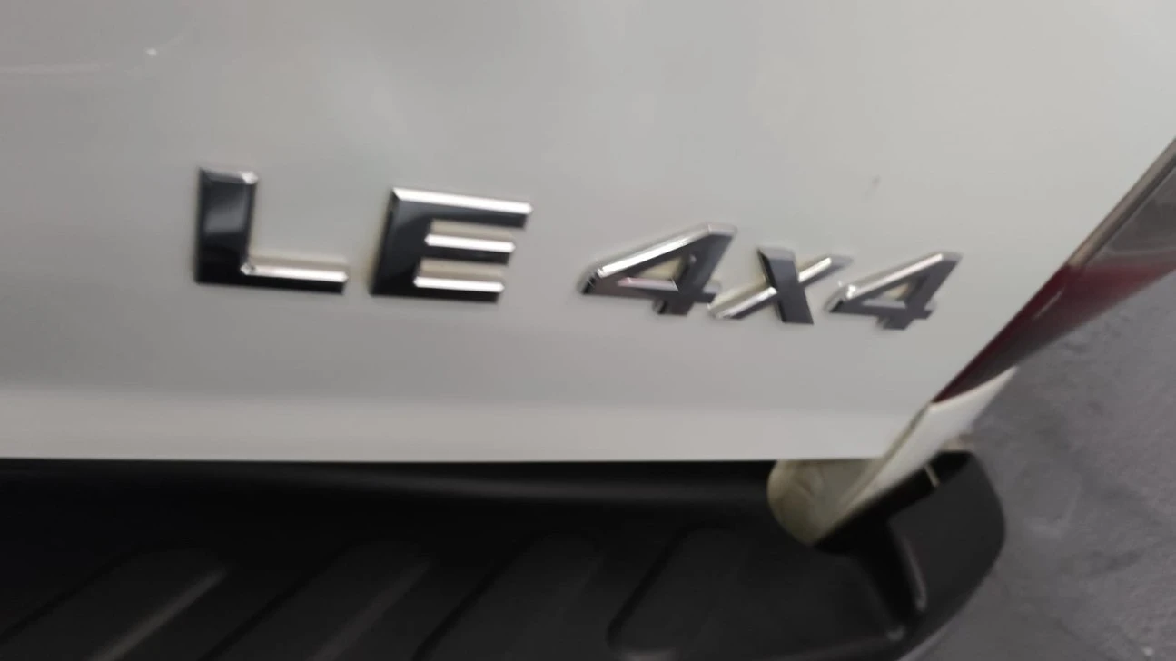 NISSAN FRONTIER