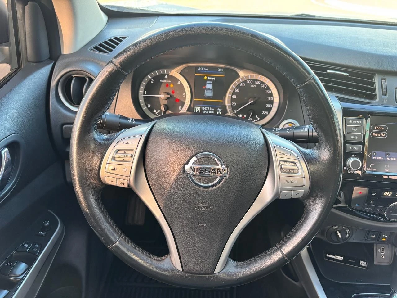 NISSAN FRONTIER