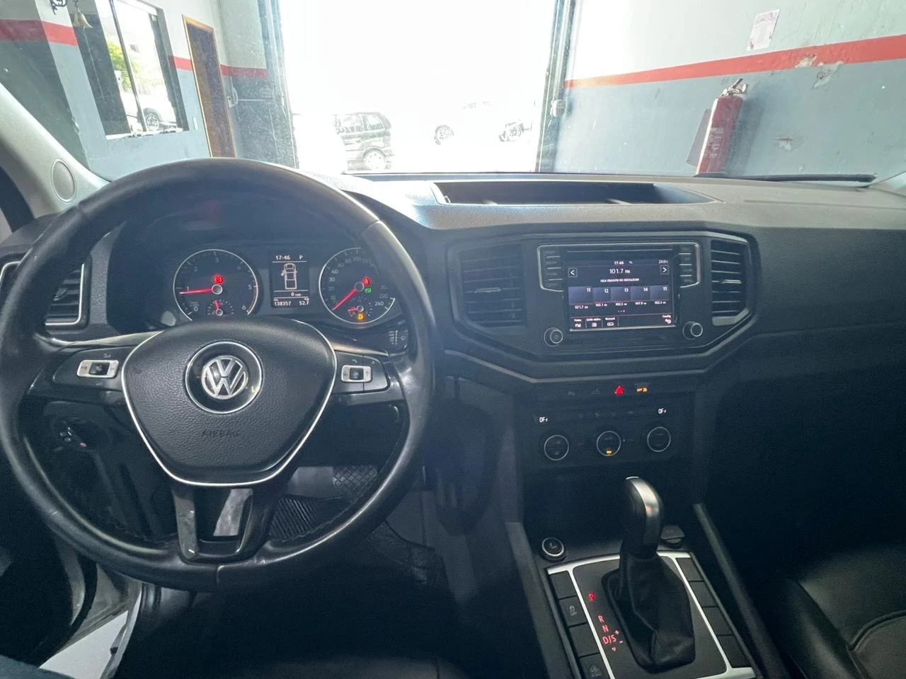 VOLKSWAGEN AMAROK