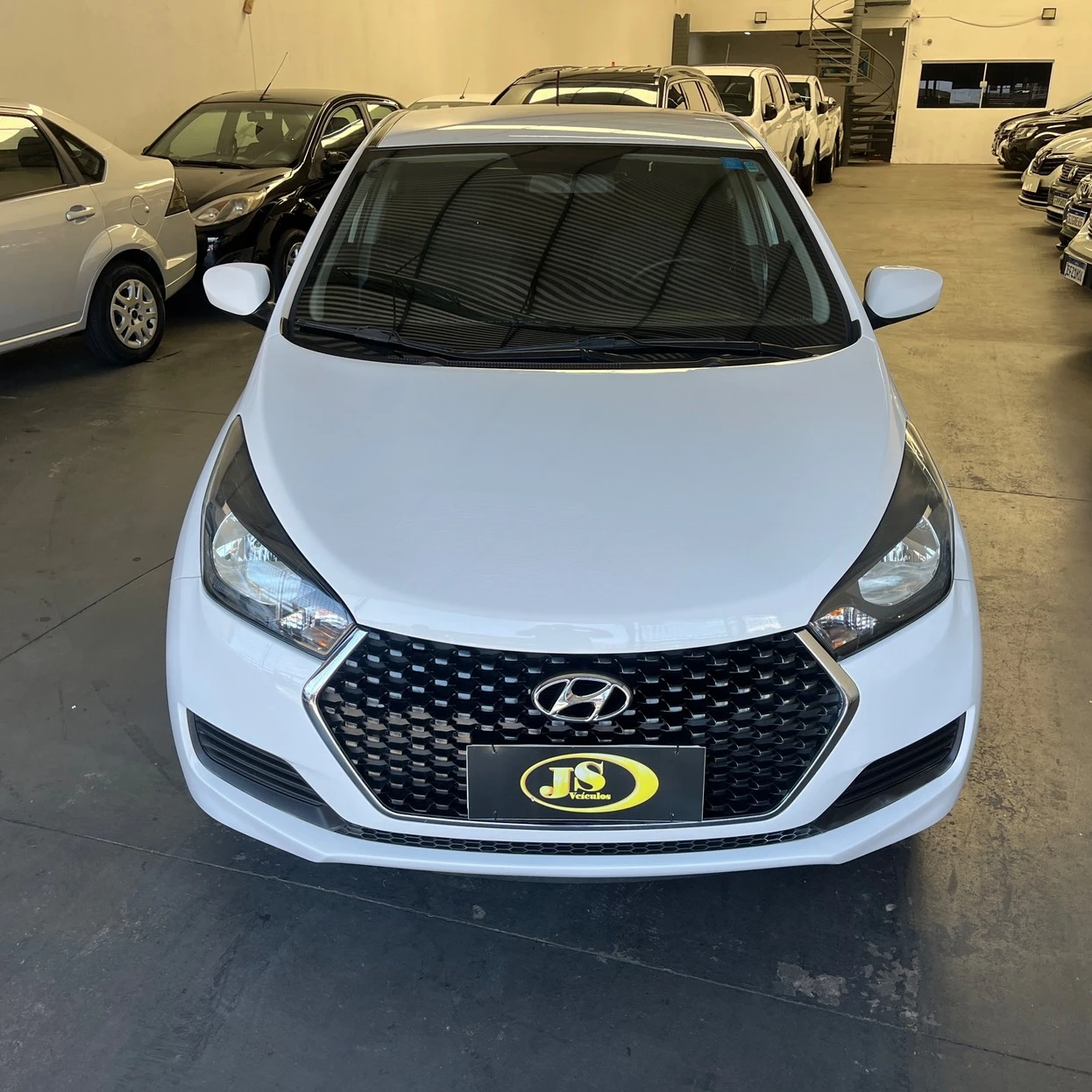 HYUNDAI HB20