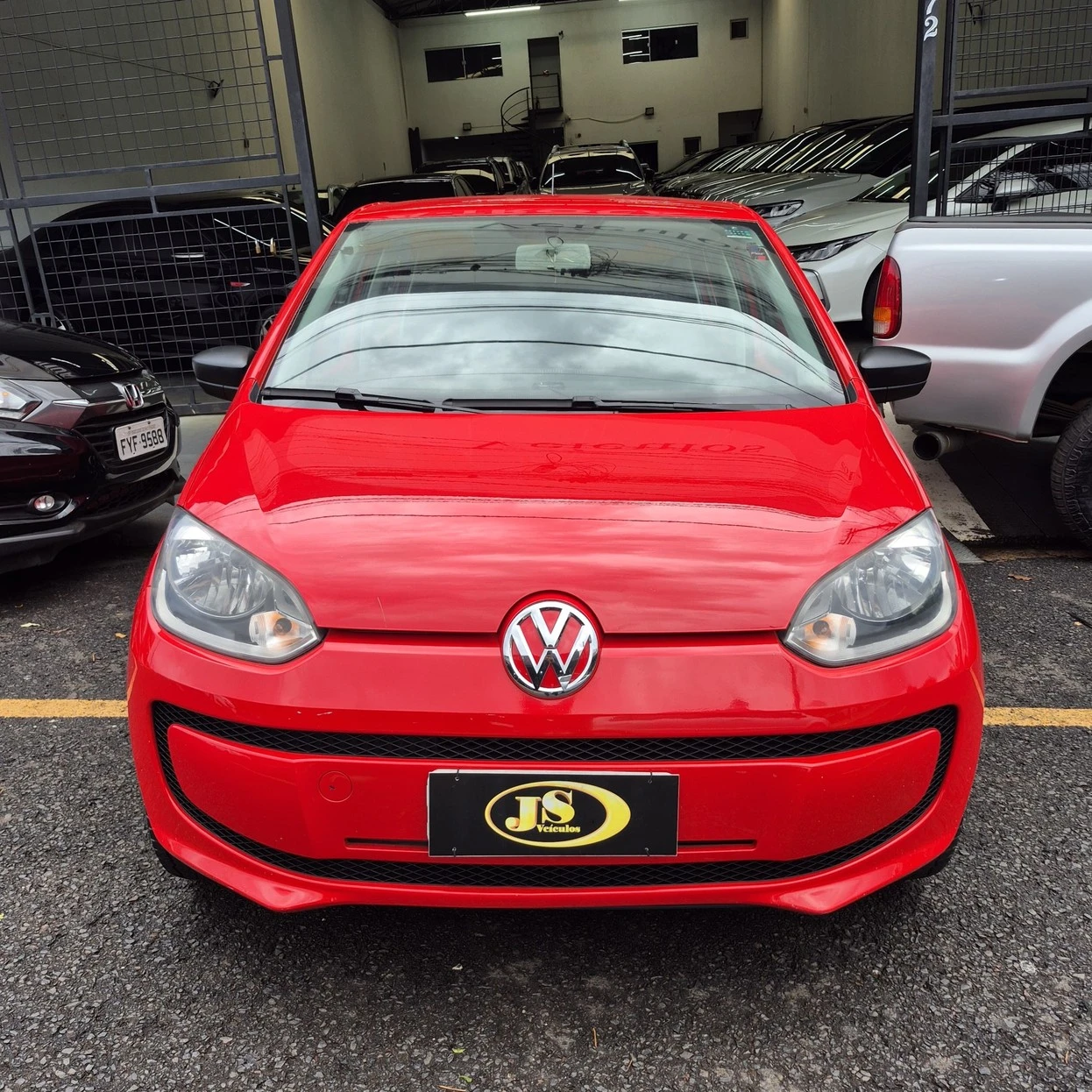 VOLKSWAGEN UP