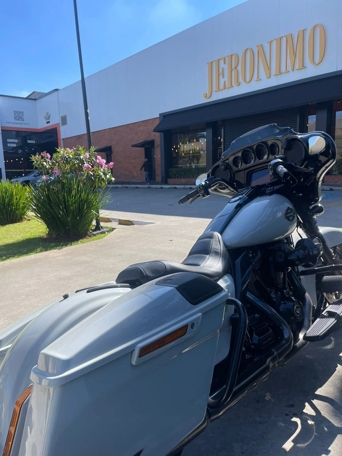 HARLEY-DAVIDSON CVO STREET GLIDE
