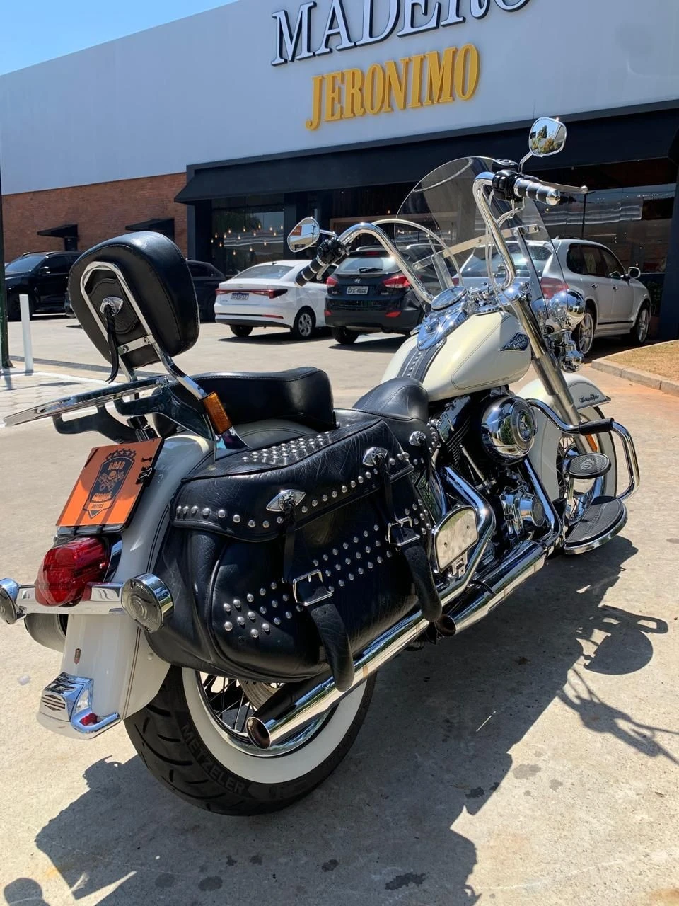 HARLEY-DAVIDSON SOFTAIL HERITAGE CLASSIC