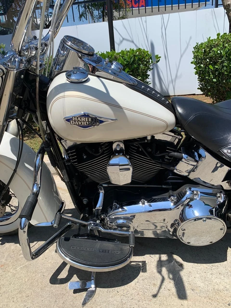 HARLEY-DAVIDSON SOFTAIL HERITAGE CLASSIC