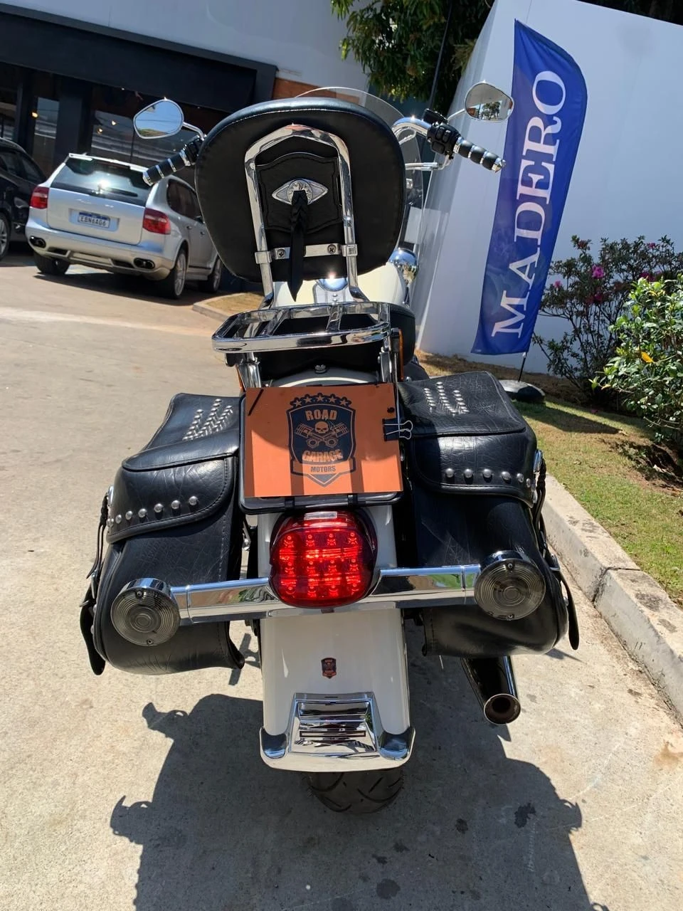 HARLEY-DAVIDSON SOFTAIL HERITAGE CLASSIC