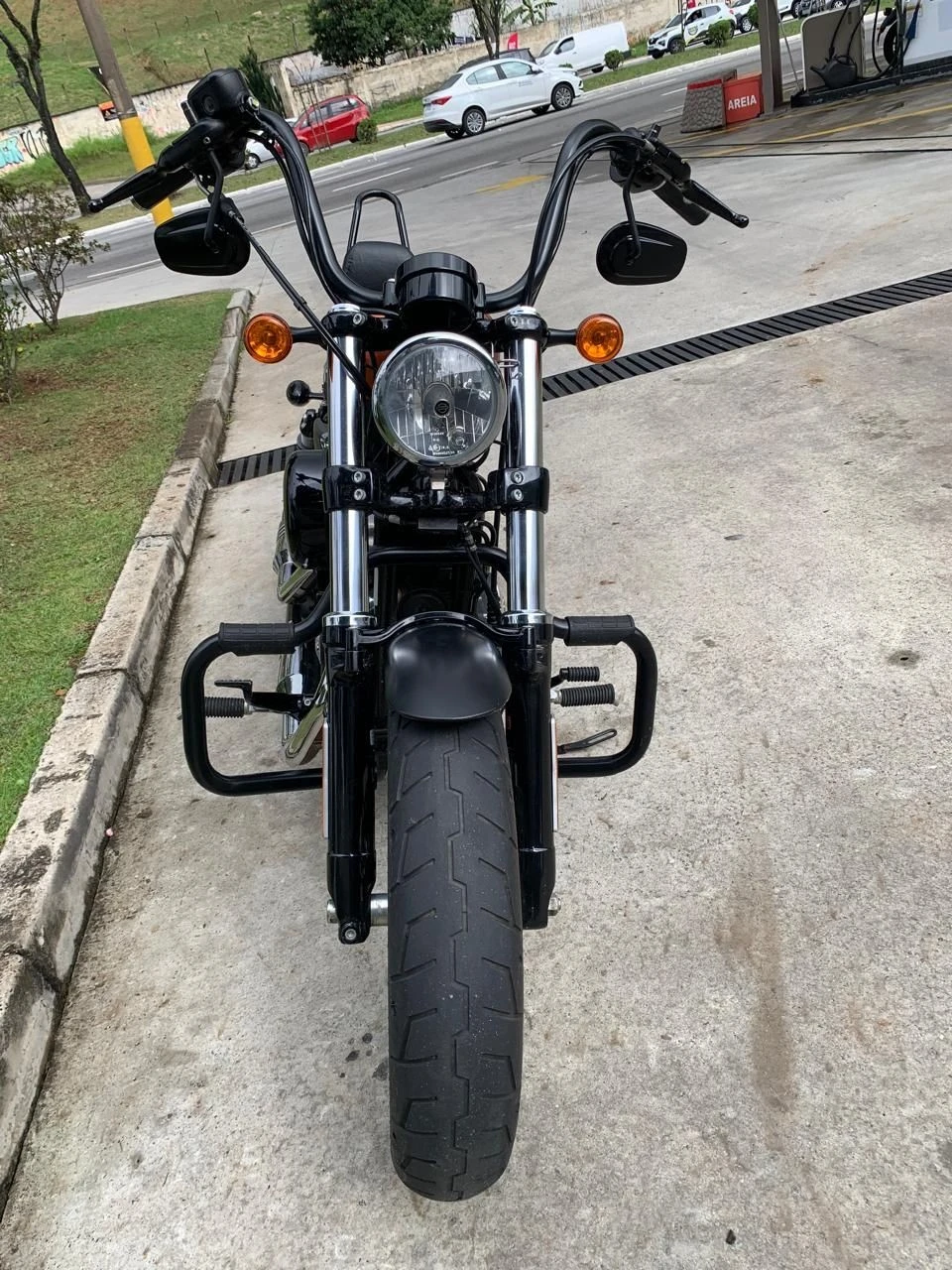 HARLEY-DAVIDSON SPORTSTER FORTY-EIGHT