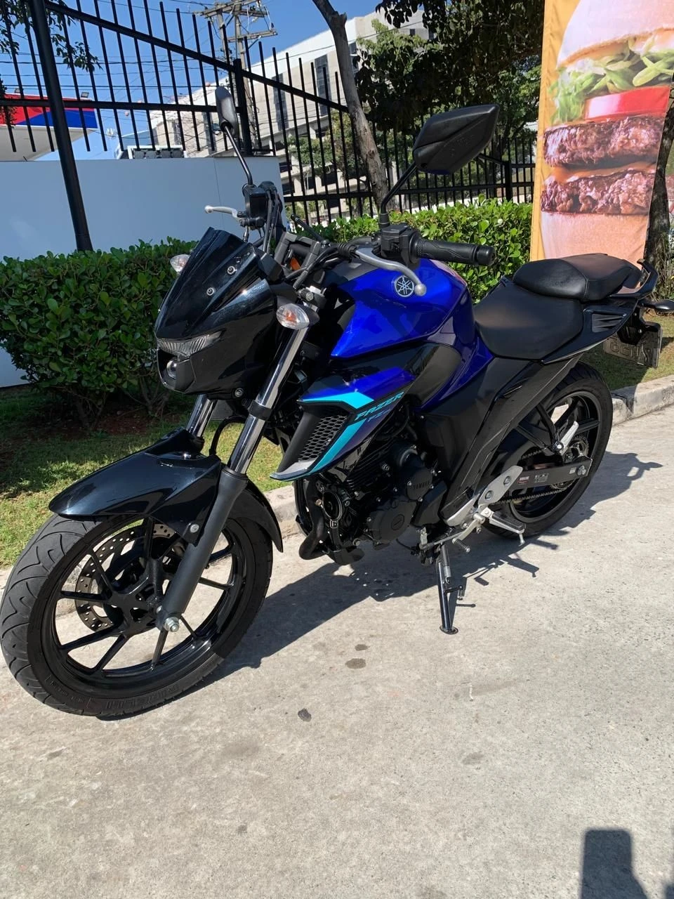 YAMAHA FAZER 250 BLUEFLEX