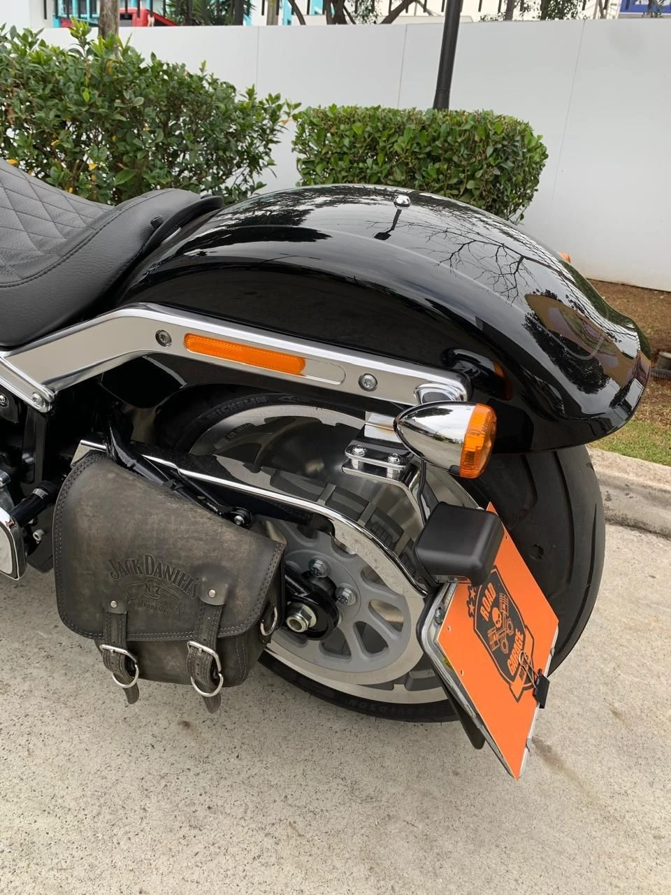 HARLEY-DAVIDSON SOFTAIL FAT BOB 107