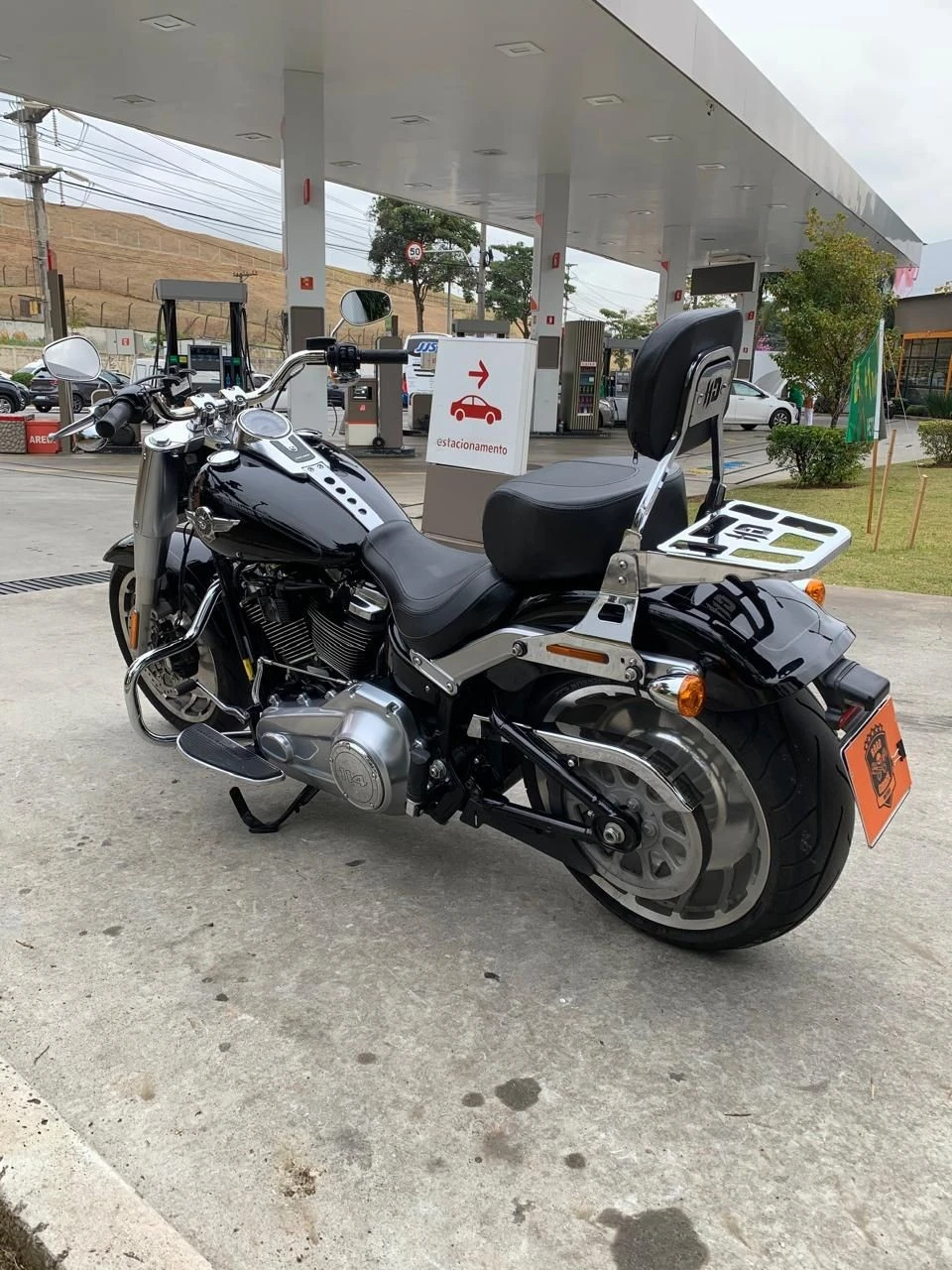 HARLEY-DAVIDSON SOFTAIL FAT BOY 114