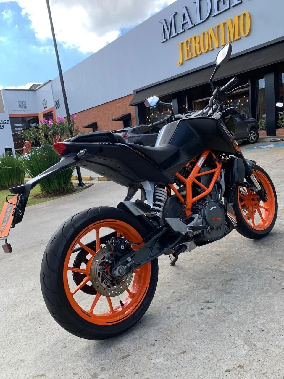 KTM DUKE 390 ABS