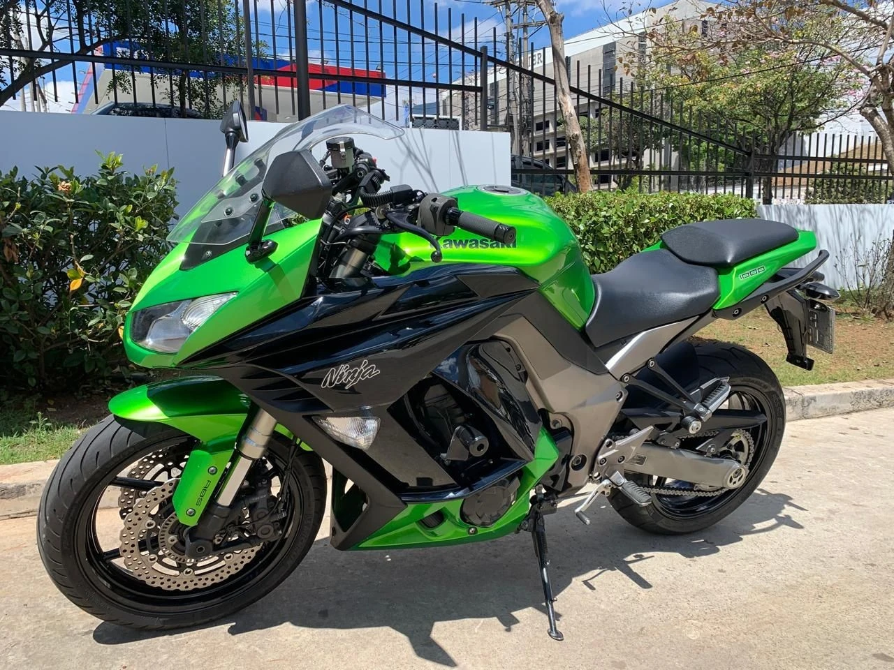 KAWASAKI NINJA 1000