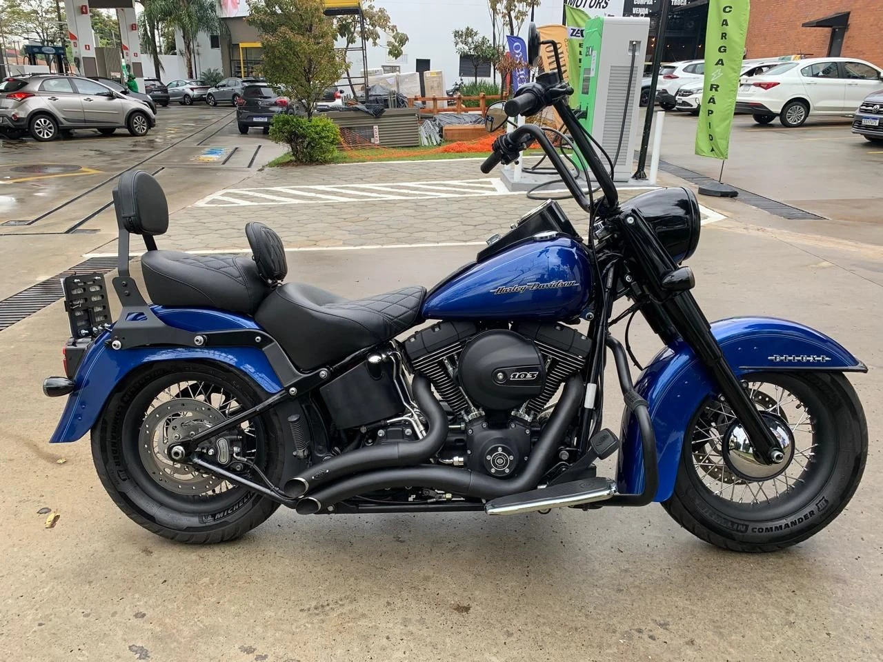 HARLEY-DAVIDSON SOFTAIL DELUXE