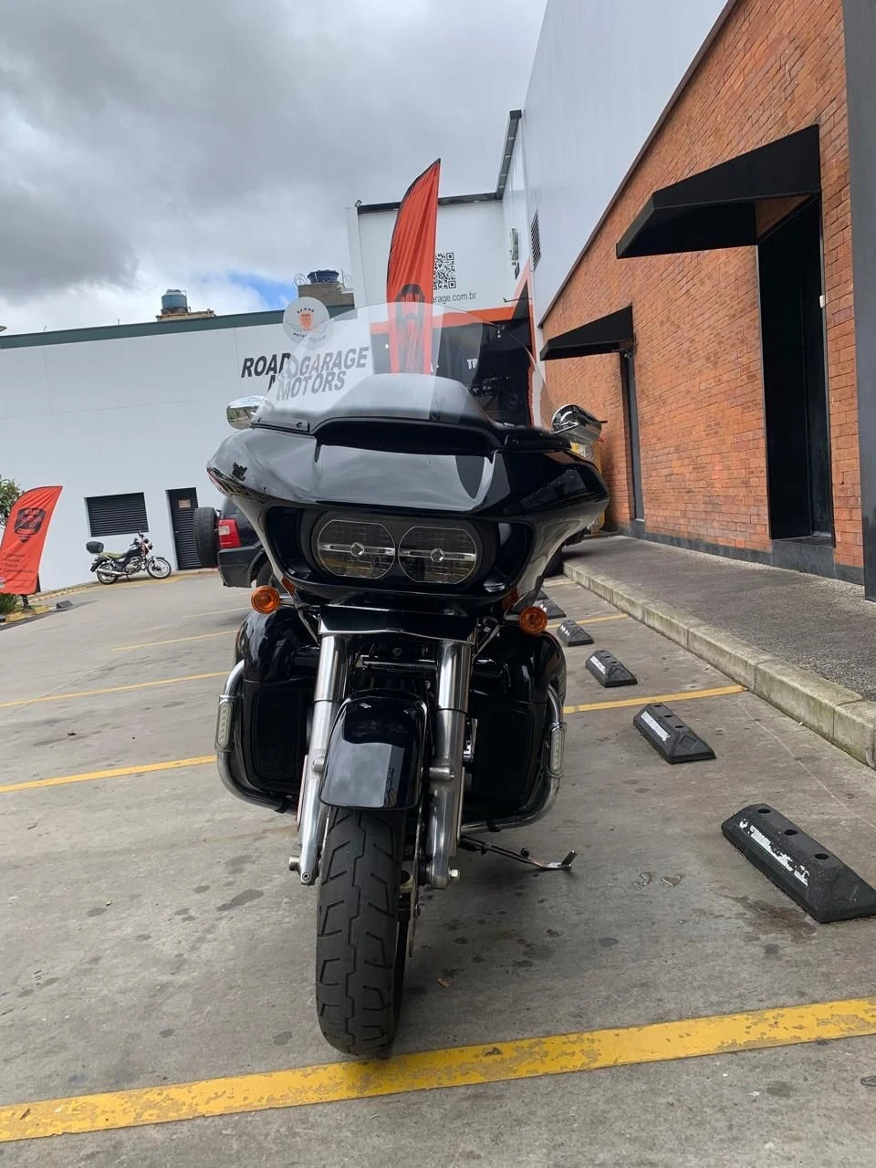 HARLEY-DAVIDSON ROAD GLIDE LIMITED