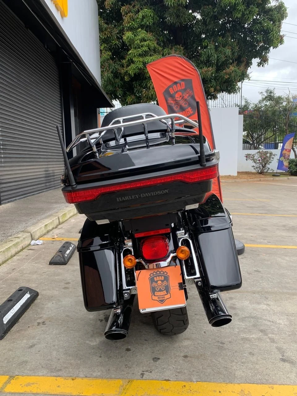 HARLEY-DAVIDSON ROAD GLIDE LIMITED
