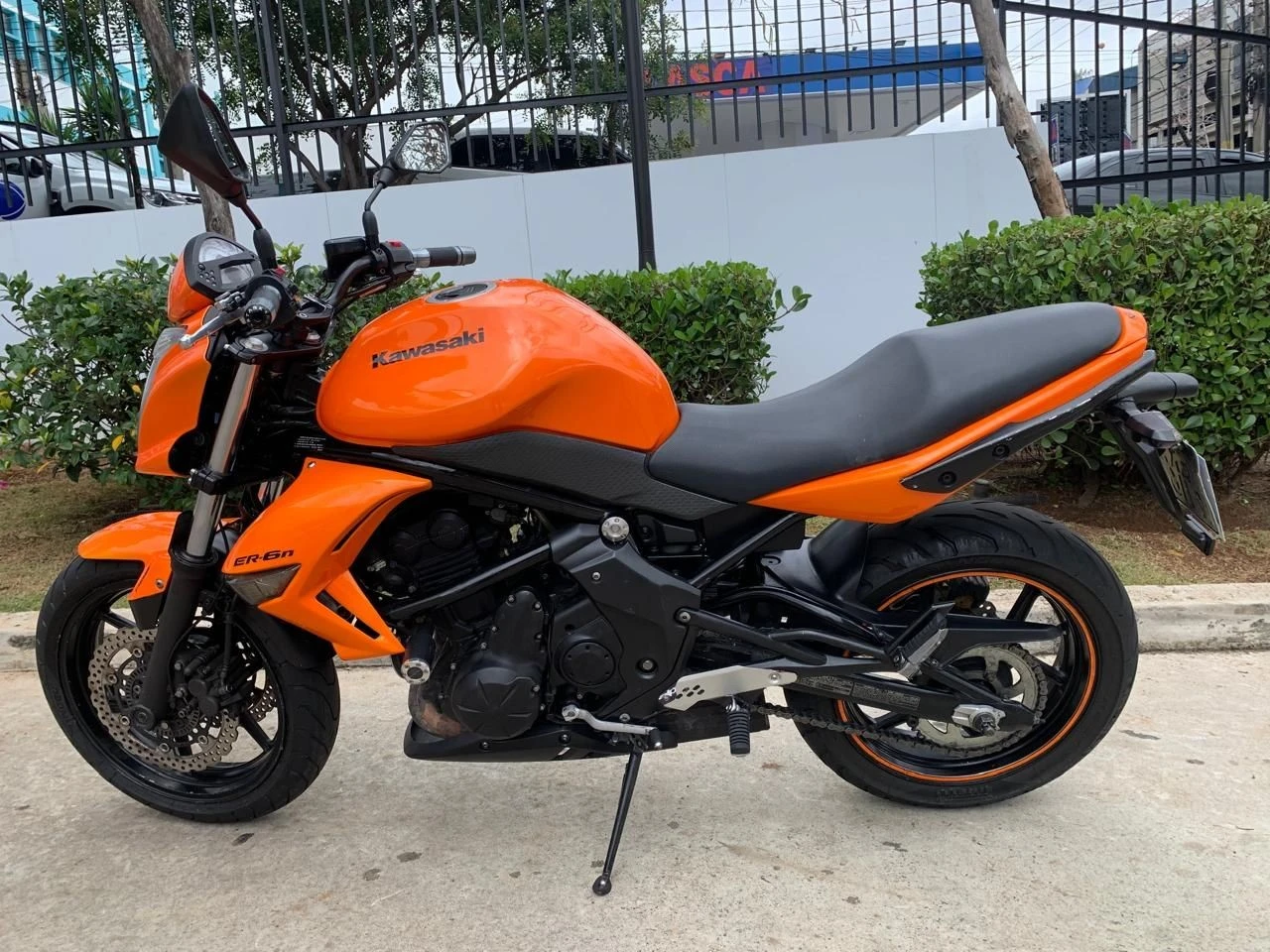 KAWASAKI ER-6N ABS
