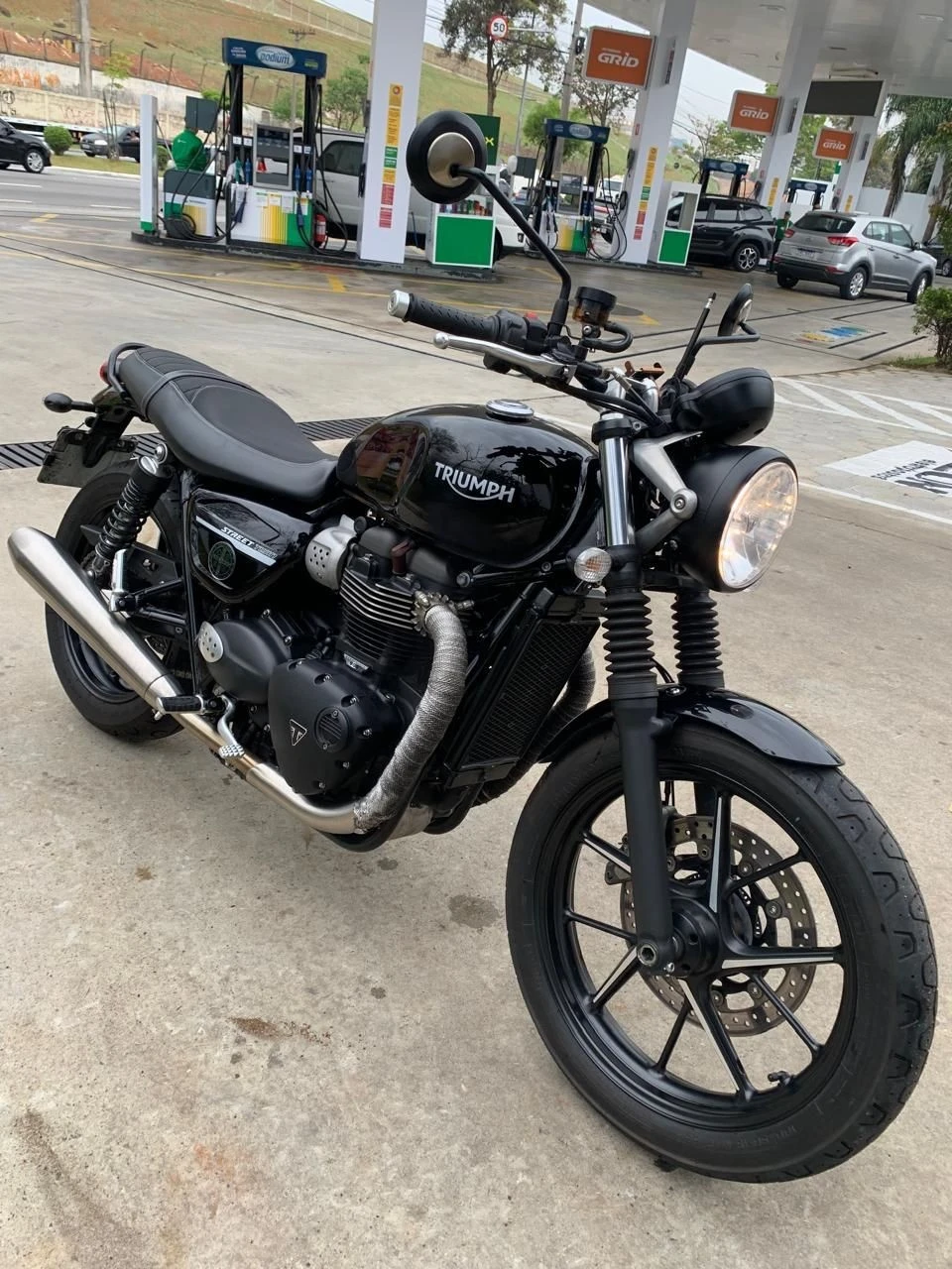 TRIUMPH SPEED TWIN 
