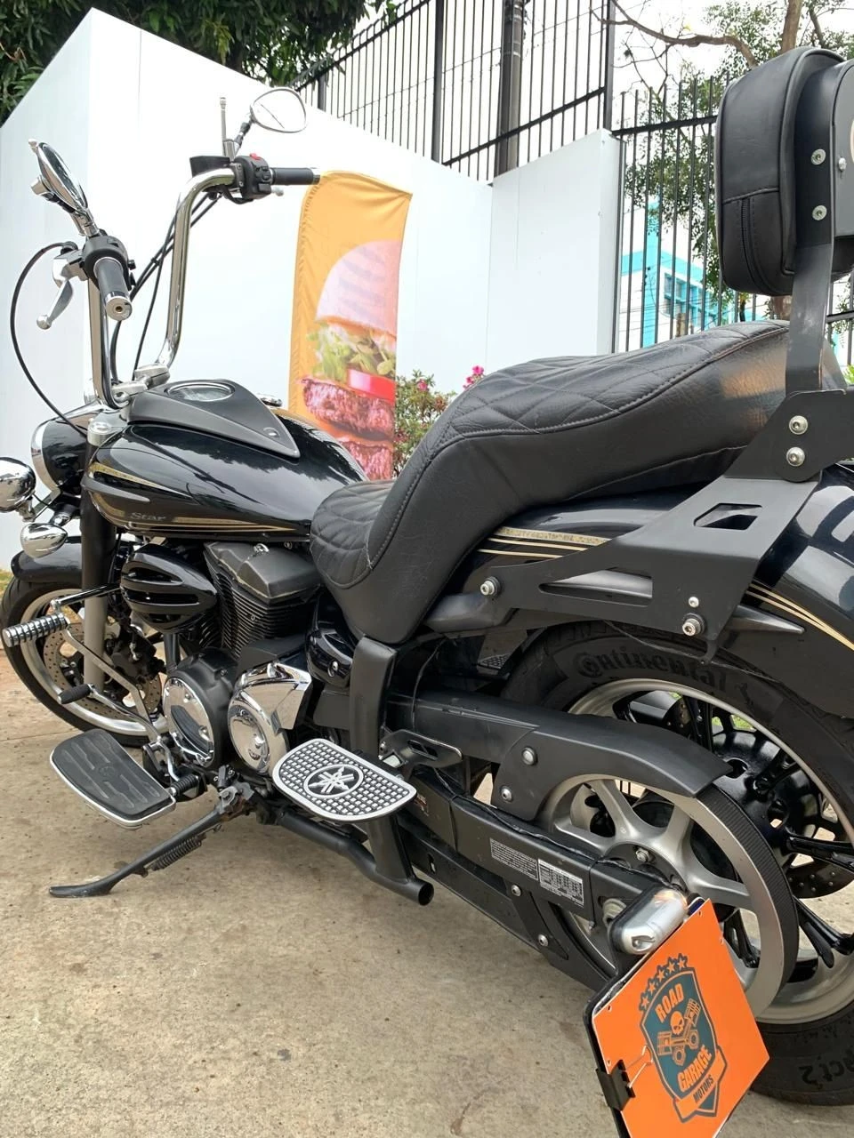 YAMAHA XVS 950A MIDNIGHT STAR