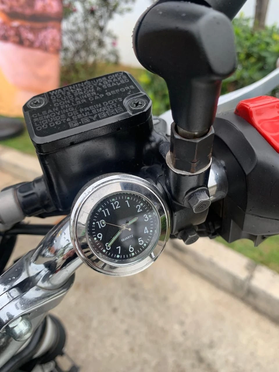 ROYAL ENFIELD INTERCEPTOR 