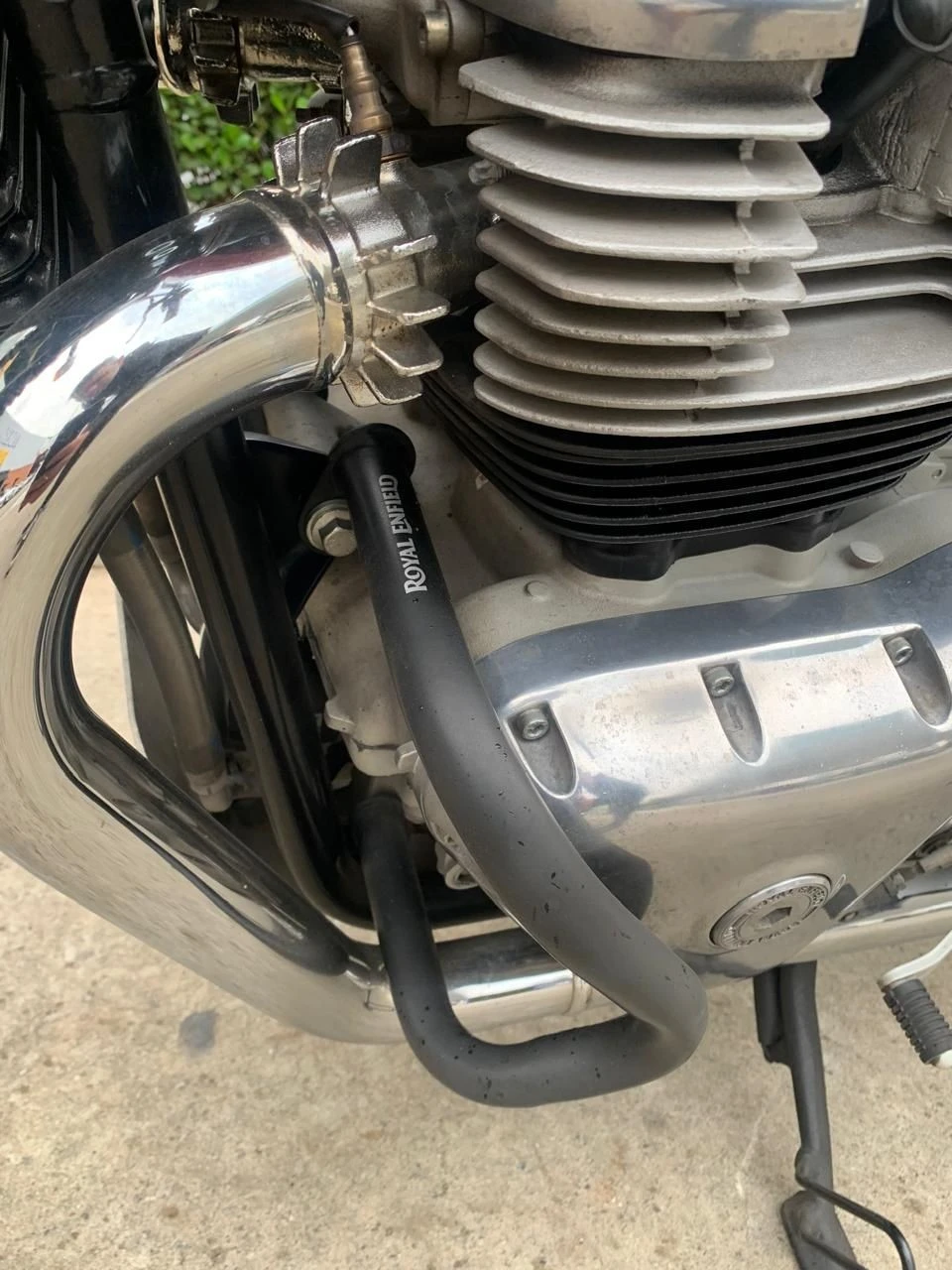 ROYAL ENFIELD INTERCEPTOR 