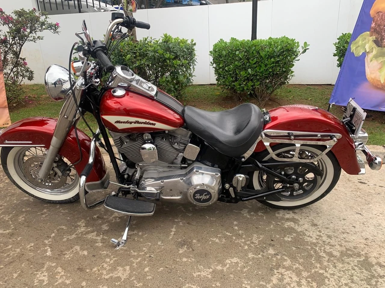 HARLEY-DAVIDSON HERITAGE SOFTAIL CLASSIC