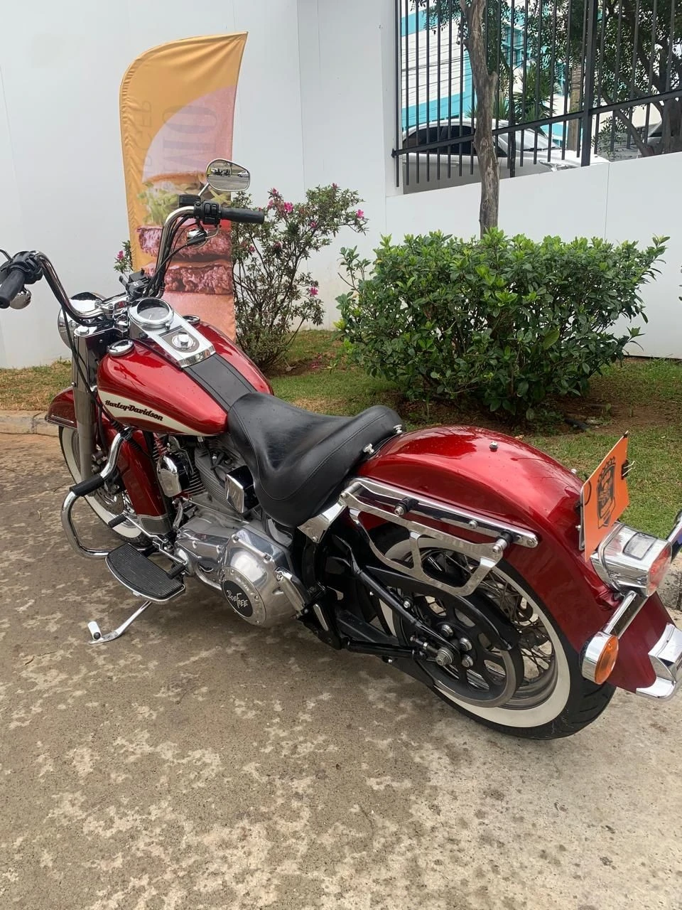 HARLEY-DAVIDSON HERITAGE SOFTAIL CLASSIC